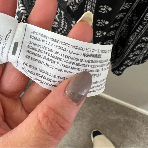 Abercrombie & Fitch aztec tribal mini dress-black, white, size small, summer - Picture 11 of 12